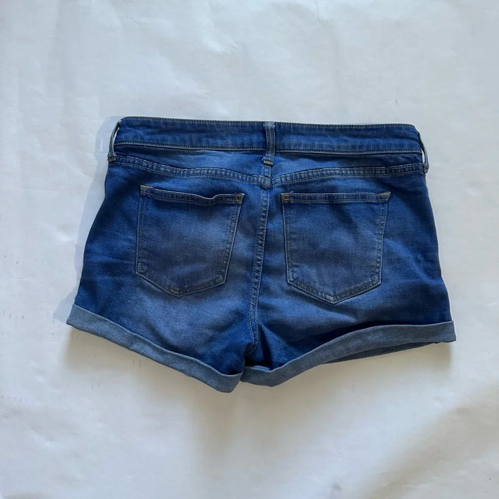 Celebrity Pink Women's Blue Denim Shorts